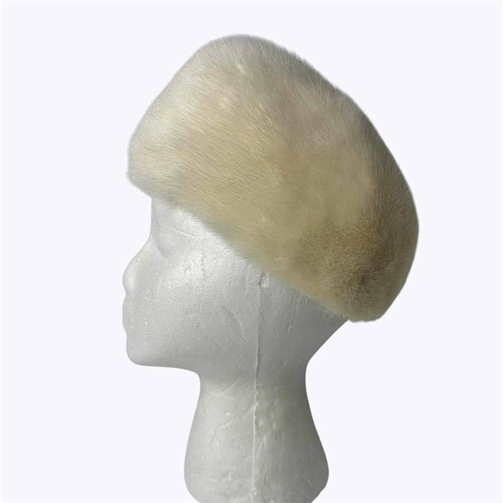 Vintage Designed by Lora Pillbox Hat Cream Ivory Mink Fur Union Made USA Elegant